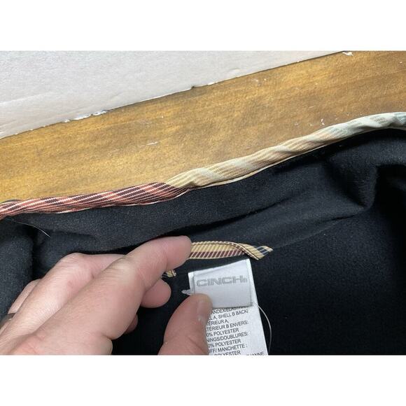 Cinch Women’s Size Medium Storm Defense Southwestern Soft Shell Jacket NWT - Picture 14 of 16